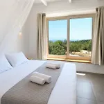 Villa Porto Mongonisi