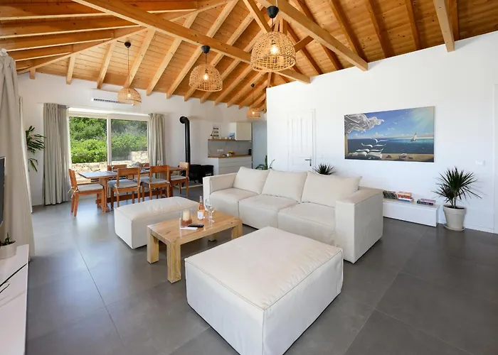 Porto Mongonisi Villa *